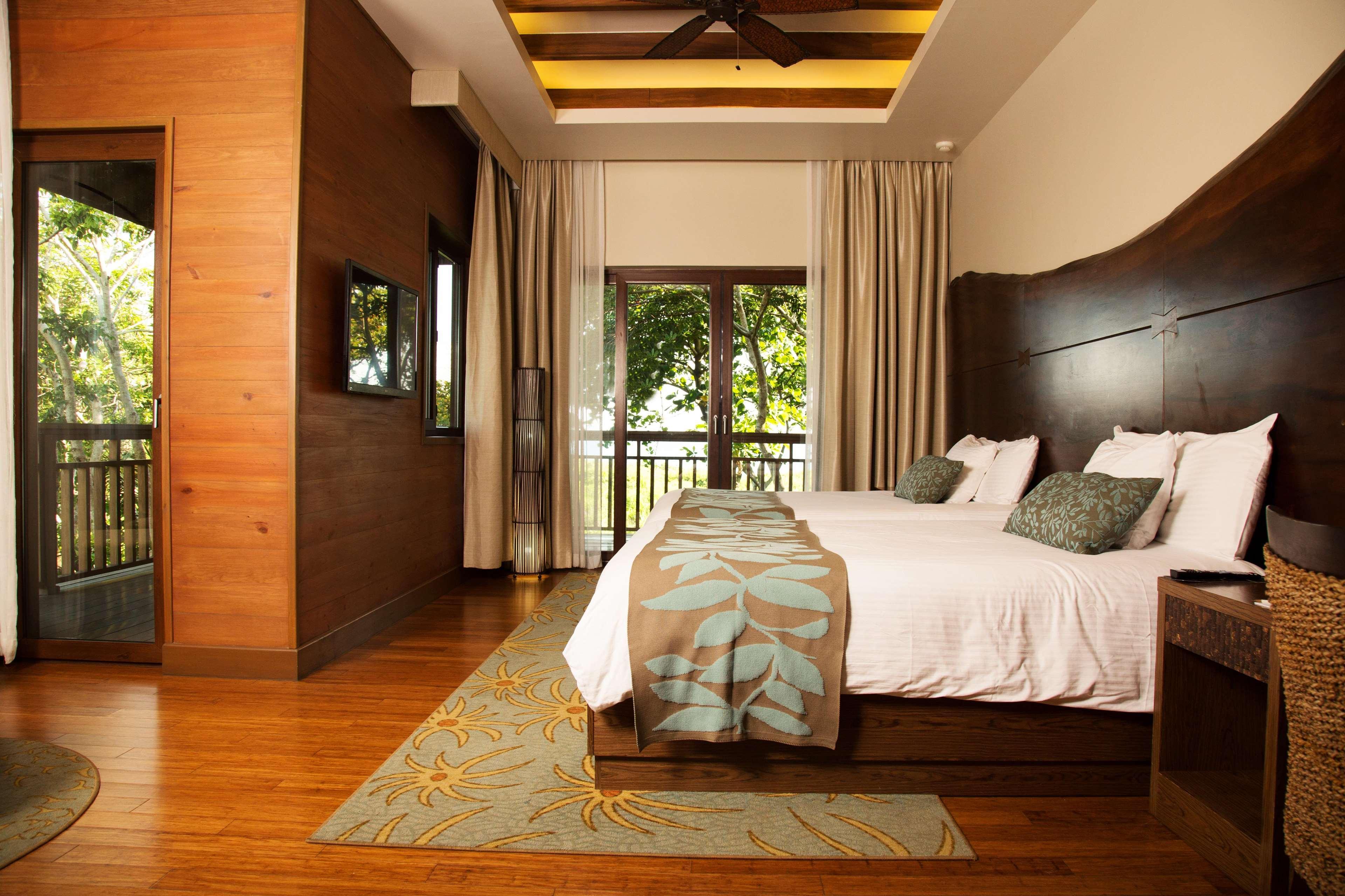 Indura Beach & Golf Resort Curio Collection By Hilton Тела Екстериор снимка